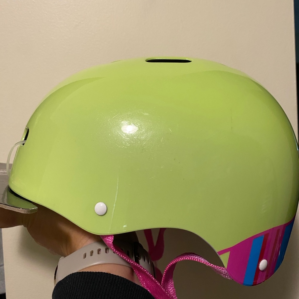 NWT Bell Lime Green Kids Multi-Sport Helmet with Pink Straps and Rear Accent